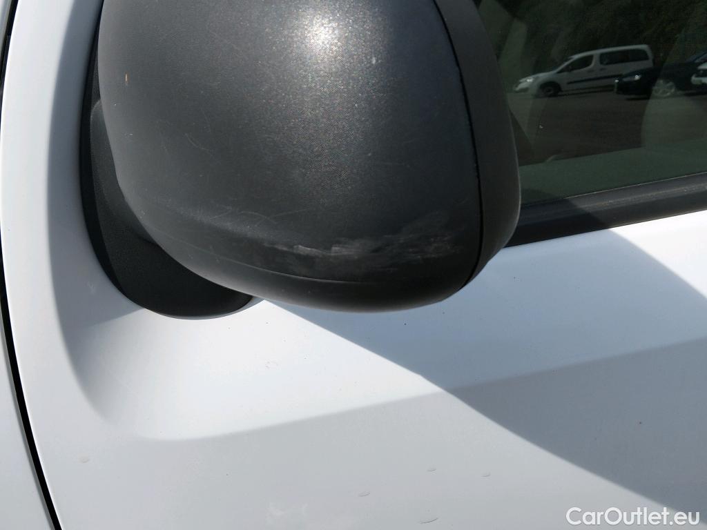  Renault  Kangoo  II Profesional 1.5 dCi 70CV MT5 E4 #44