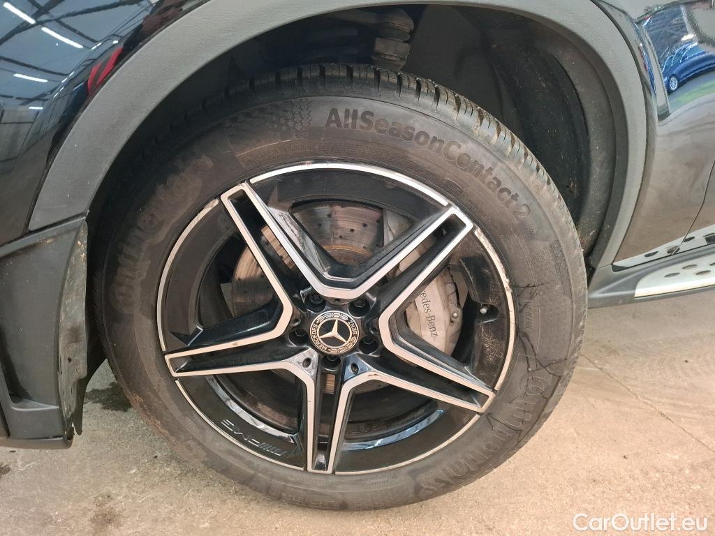  Mercedes  G-Klasee MERCEDES-BENZ GLC / 2019 / 5P / SUV GLC 300 e AMG Line 4Matic #1