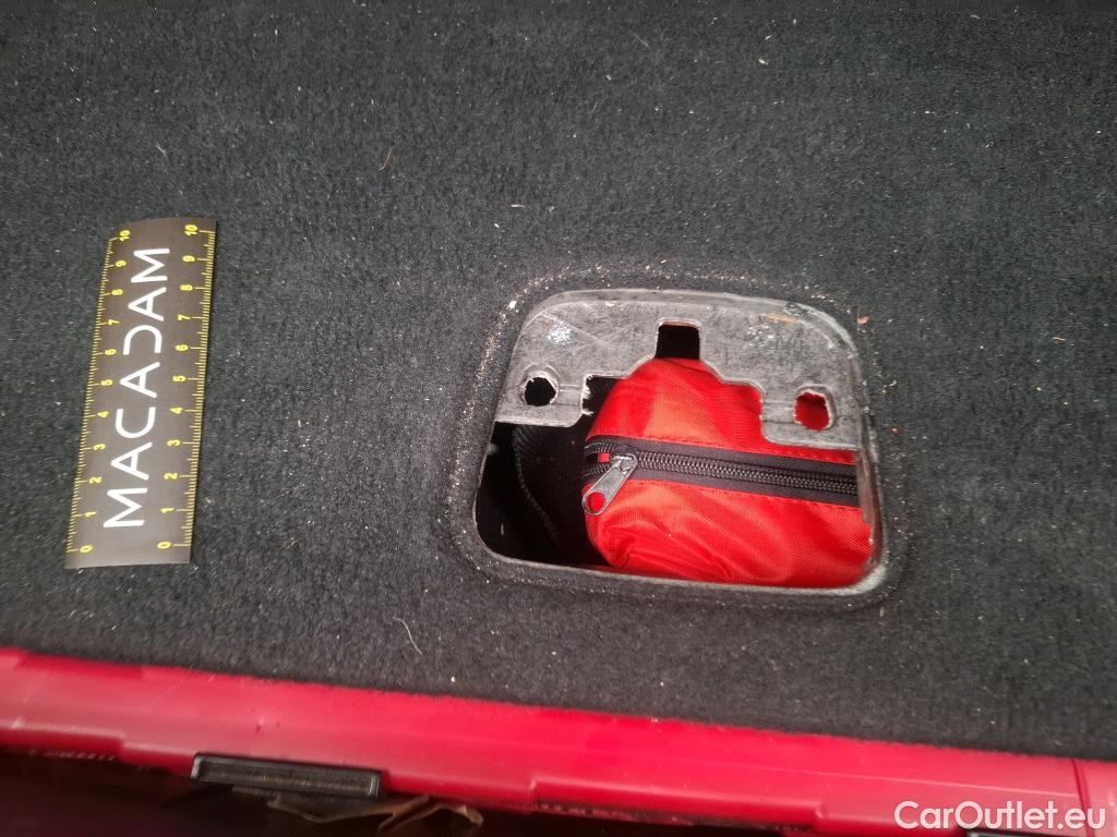  Mercedes  A-Klasse MERCEDES-BENZ Classe A Compact 5p Berline A 180 Business Line #20