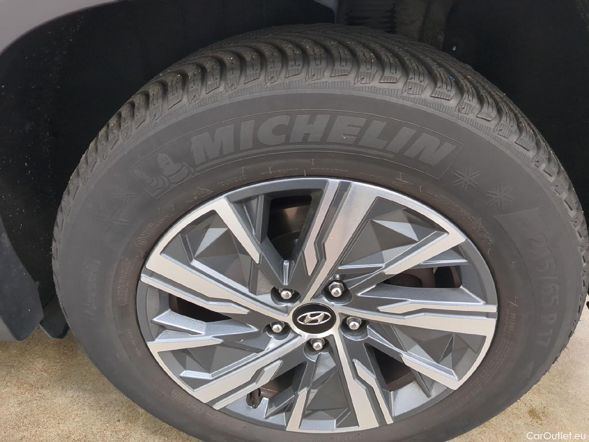  Hyundai  Tucson  Business Mild-Hybrid 2WD 1.6 CRDI 135CV BVA7 E6d #15