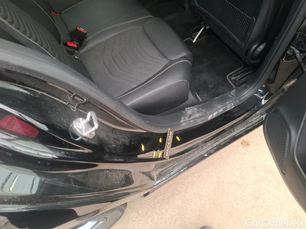  Mercedes  A-Klasse MERCEDES-BENZ Classe A Compact 5p Berline A 180 Business Line #26
