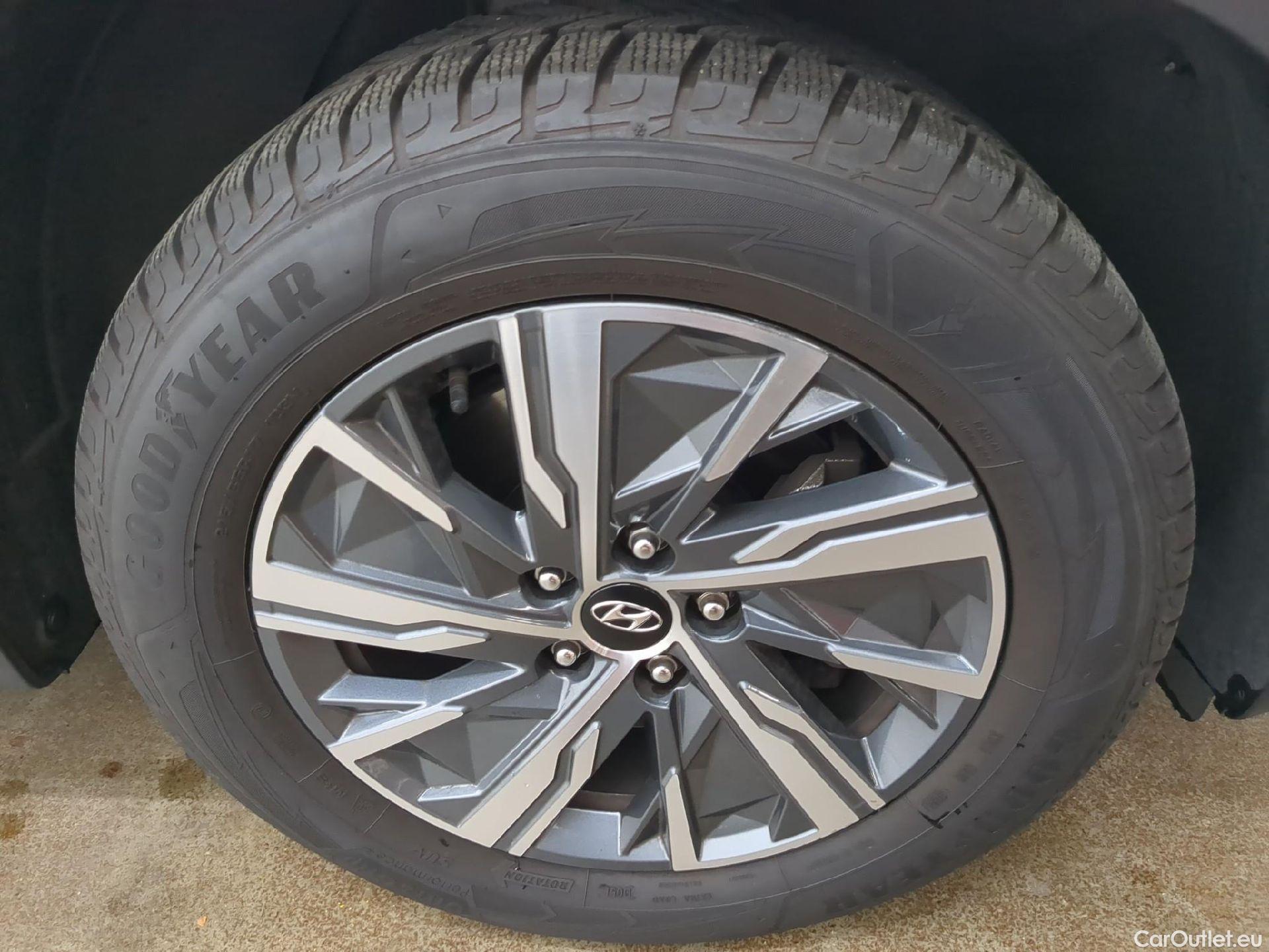  Hyundai  Tucson  Business Mild-Hybrid 2WD 1.6 CRDI 135CV BVA7 E6d #17