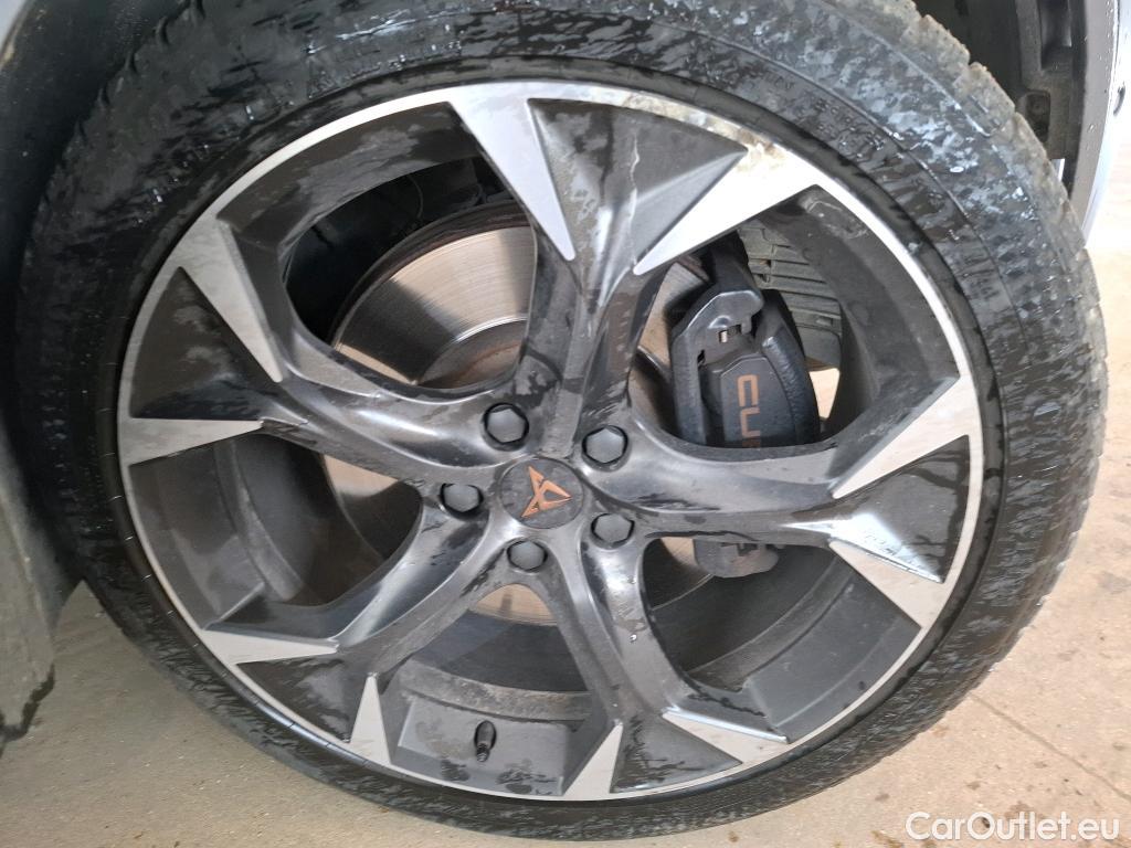  Cupra  Formentor CUPRA  / 2020 / 5P / SUV 1.4 e-HYBRID 245ch DSG6 VZ #8
