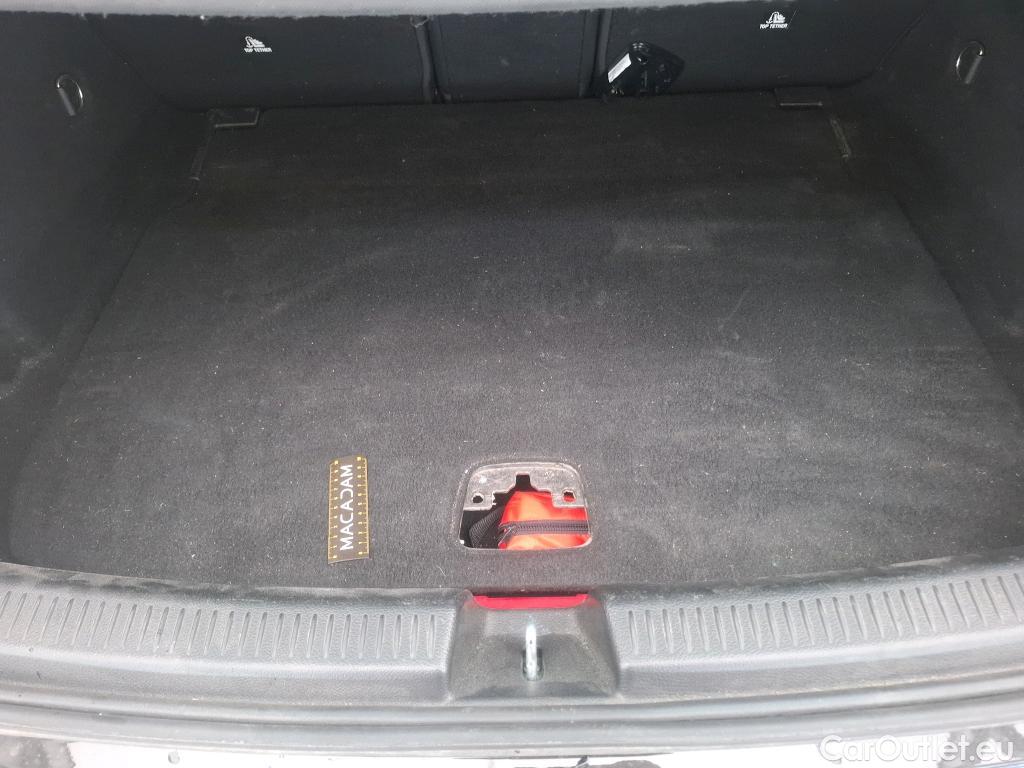  Mercedes  A-Klasse MERCEDES-BENZ Classe A Compact 5p Berline A 180 Business Line #19