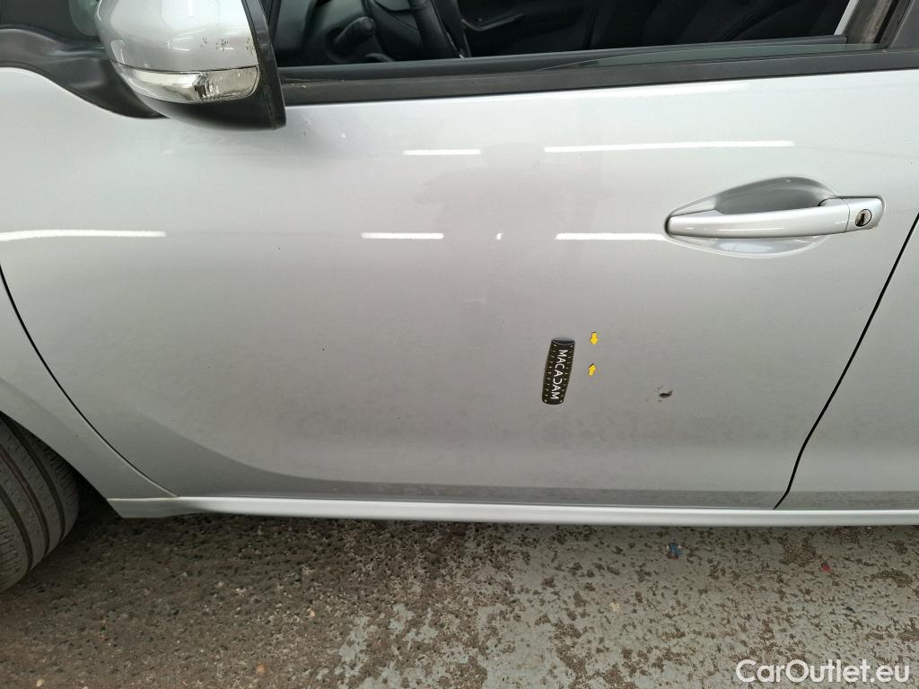  Peugeot  208  Active Business 1.6 HDi 75CV BVM5 E6 #14
