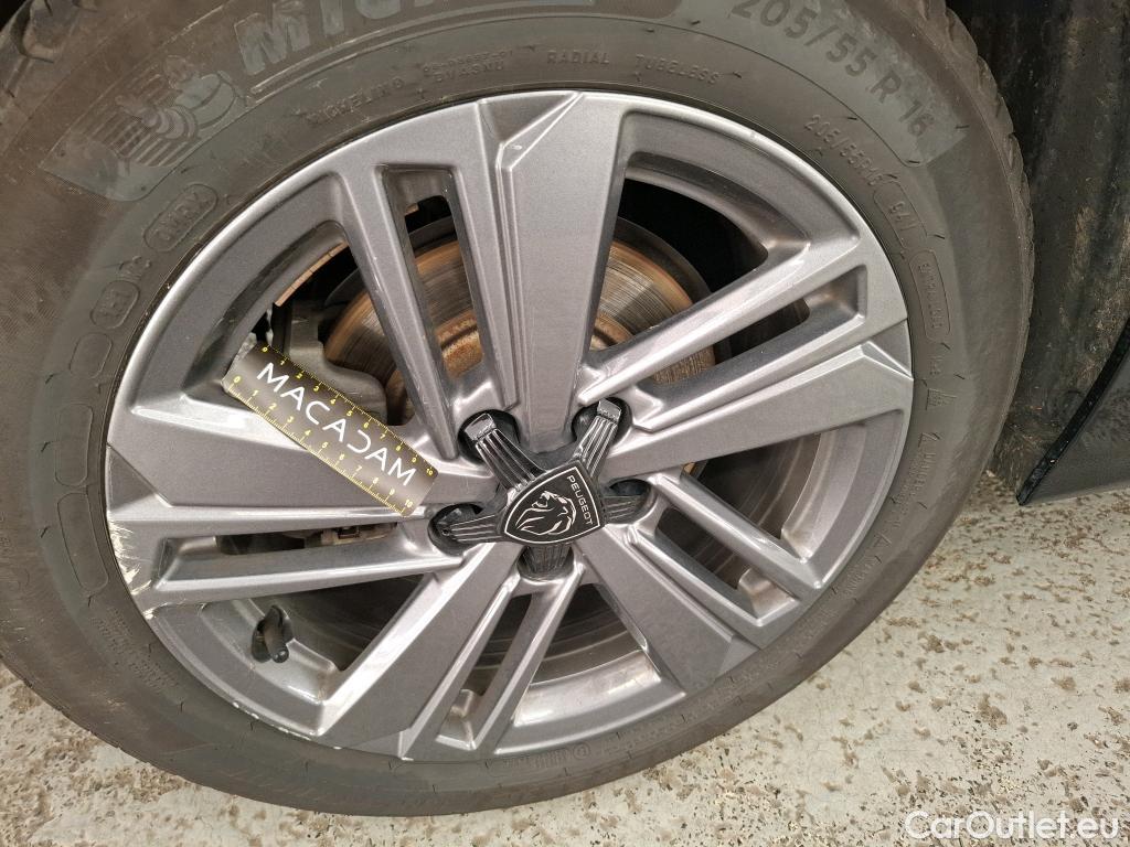  Peugeot  308  Active Pack 1.5 HDi 130CV BVA8 E6d #11