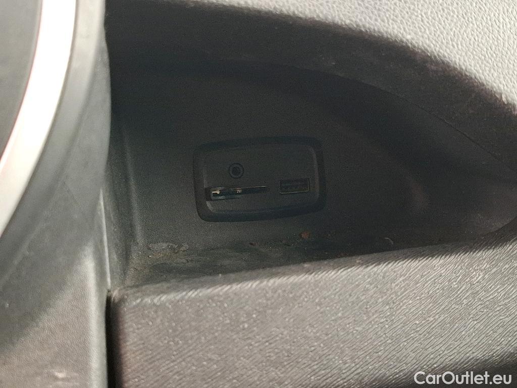  Renault  Kangoo  Express Extra (Série Spéciale) 1.5 dCi 90CV BVM5 E6 #32