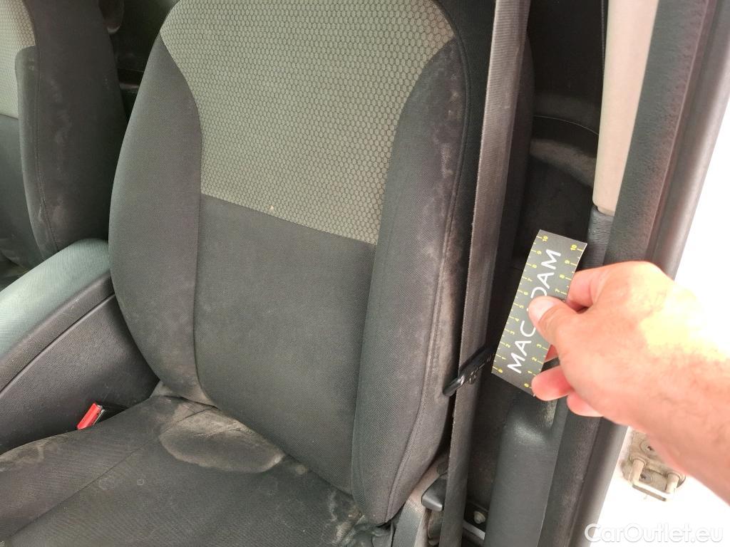  Renault  Kangoo  Express Extra (Série Spéciale) 1.5 dCi 90CV BVM5 E6 #48