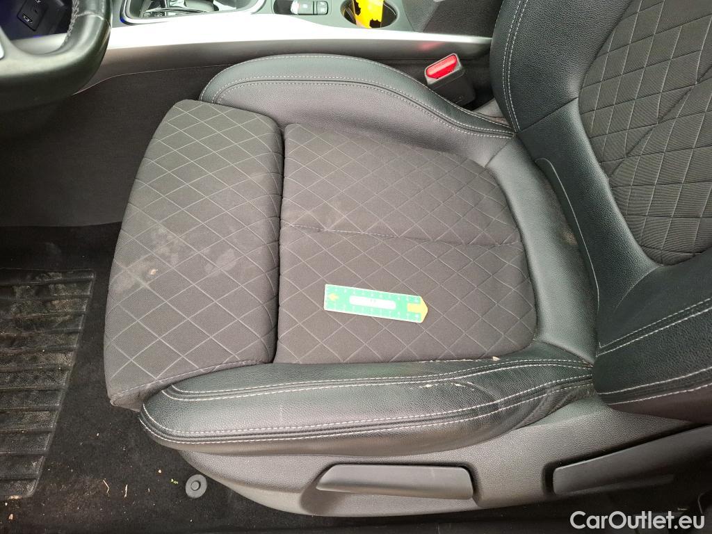  Renault  Kadjar RENAULT  / 2018 / 5P / Crossover Intens Blue dCi 115 EDC(SL) #20