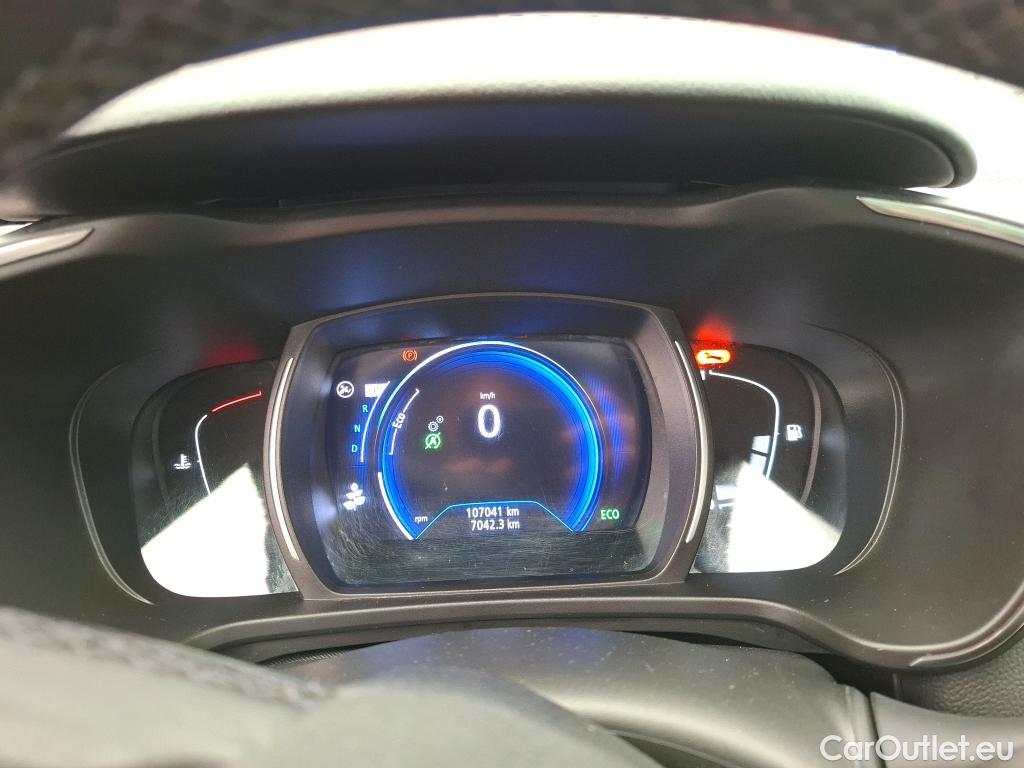  Renault  Kadjar RENAULT  / 2018 / 5P / Crossover Intens Blue dCi 115 EDC(SL) #84