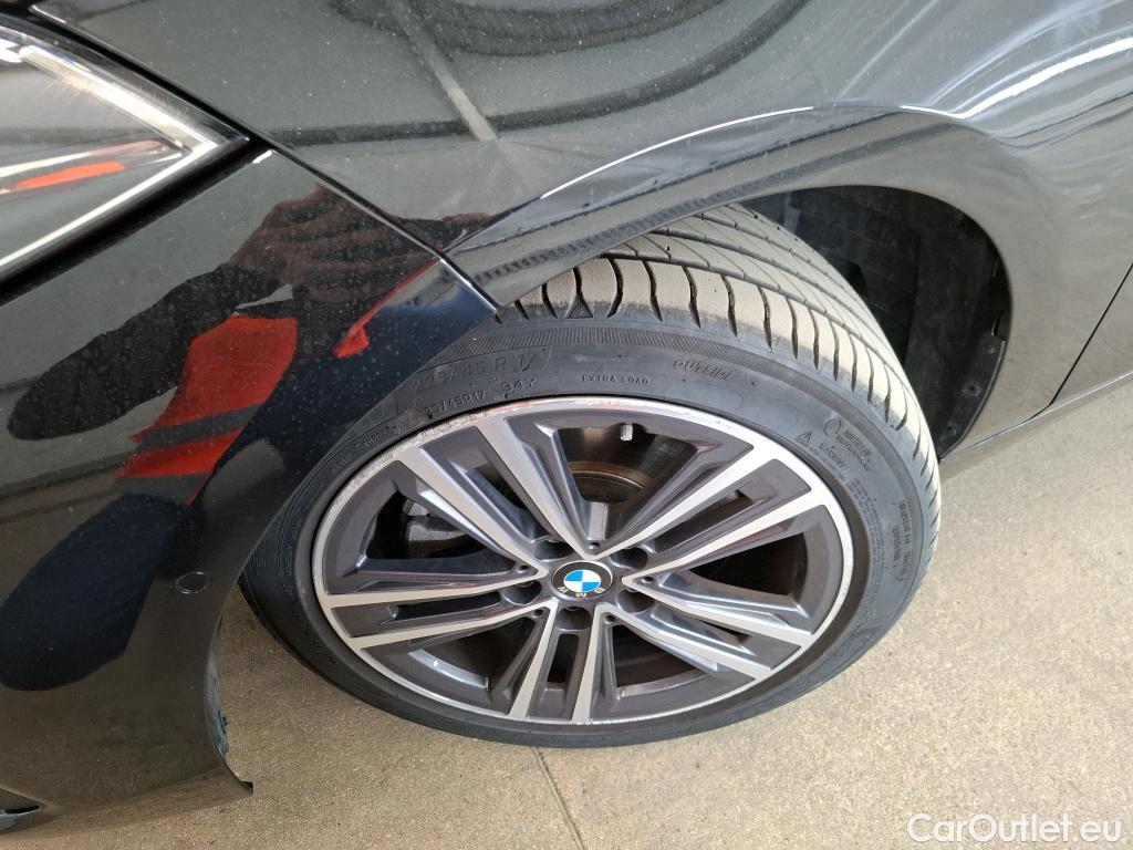  Bmw  Serie 1 BMW Série 1 / 2019 / 5P / Berline 116i Business Design #12