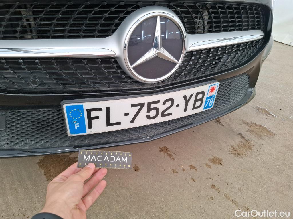  Mercedes  A-Klasse MERCEDES-BENZ Classe A Compact / 2018 / 5P / Berline A 180 d Business Line #38