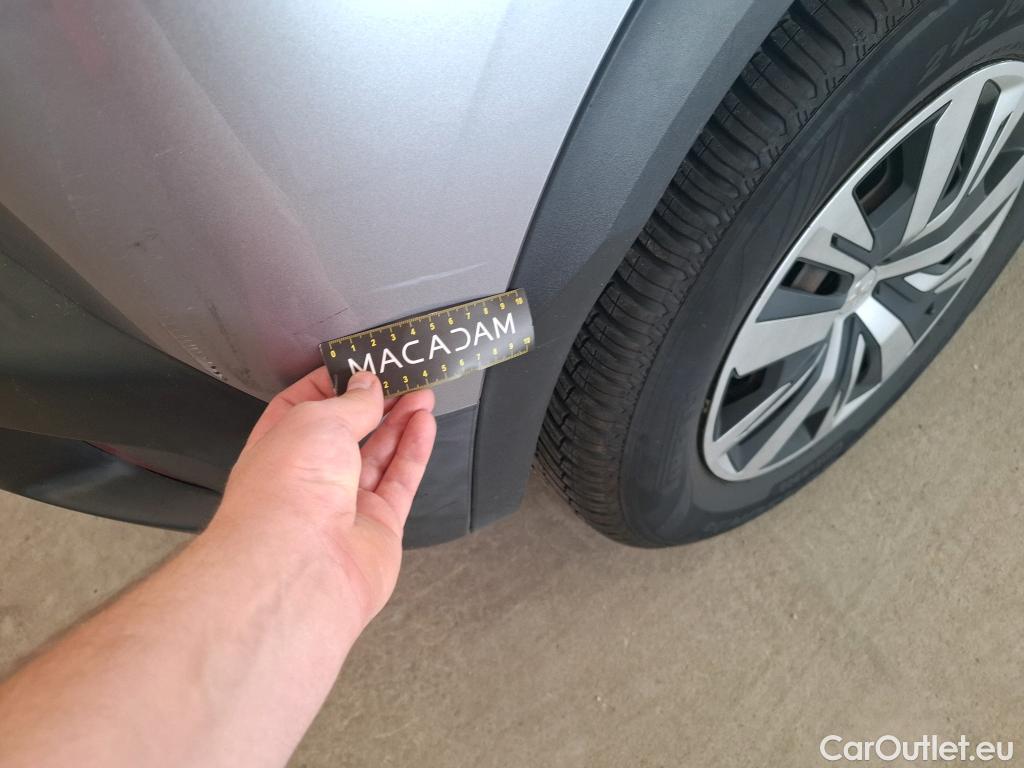  Peugeot  2008  Active Business 1.5 HDi 100CV BVM6 E6d #13