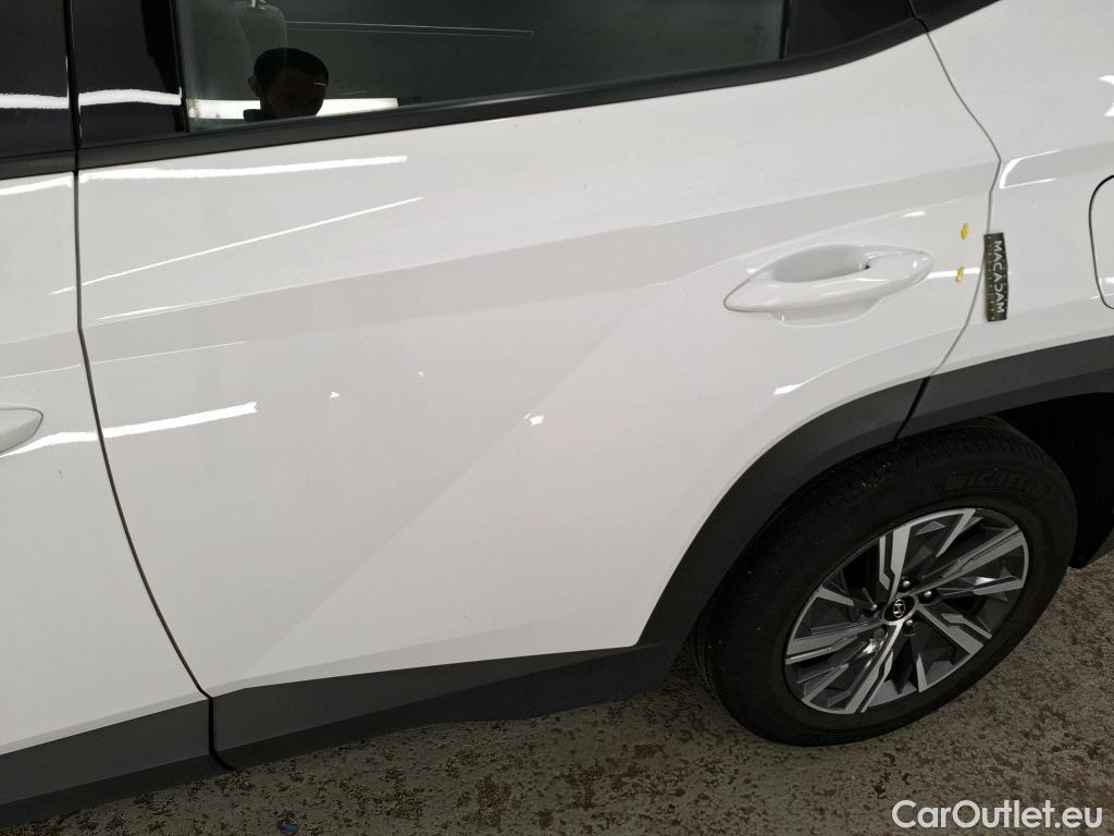  Hyundai  Tucson  Business Mild-Hybrid 2WD 1.6 CRDI 135CV BVA7 E6d #3