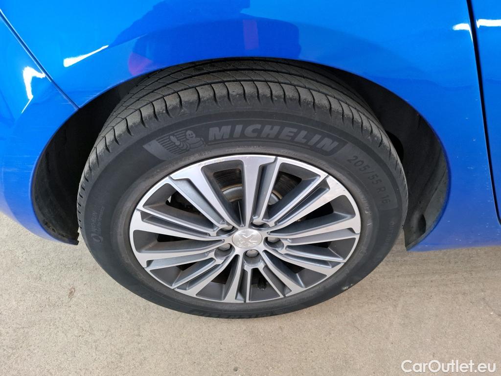  Peugeot  308  Allure Business 1.2 PureTech 130CV BVA8 E6d #26