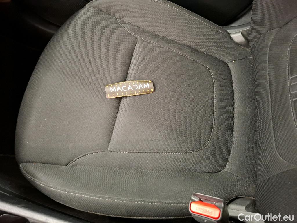  Hyundai  Tucson  Business Mild-Hybrid 2WD 1.6 CRDI 135CV BVA7 E6d #9