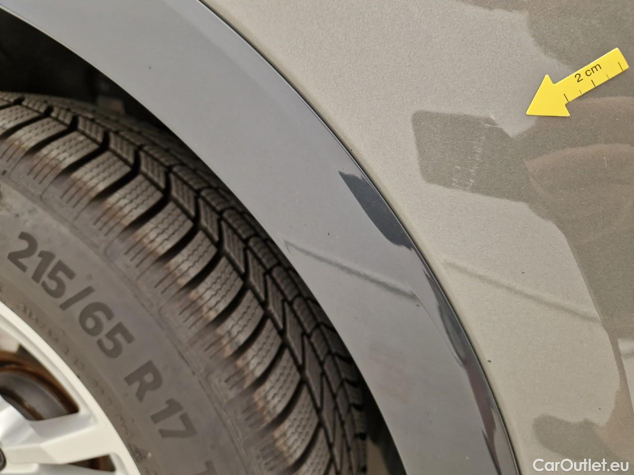  Audi  Q3  Sportback 35 TDI quattro W3 #5