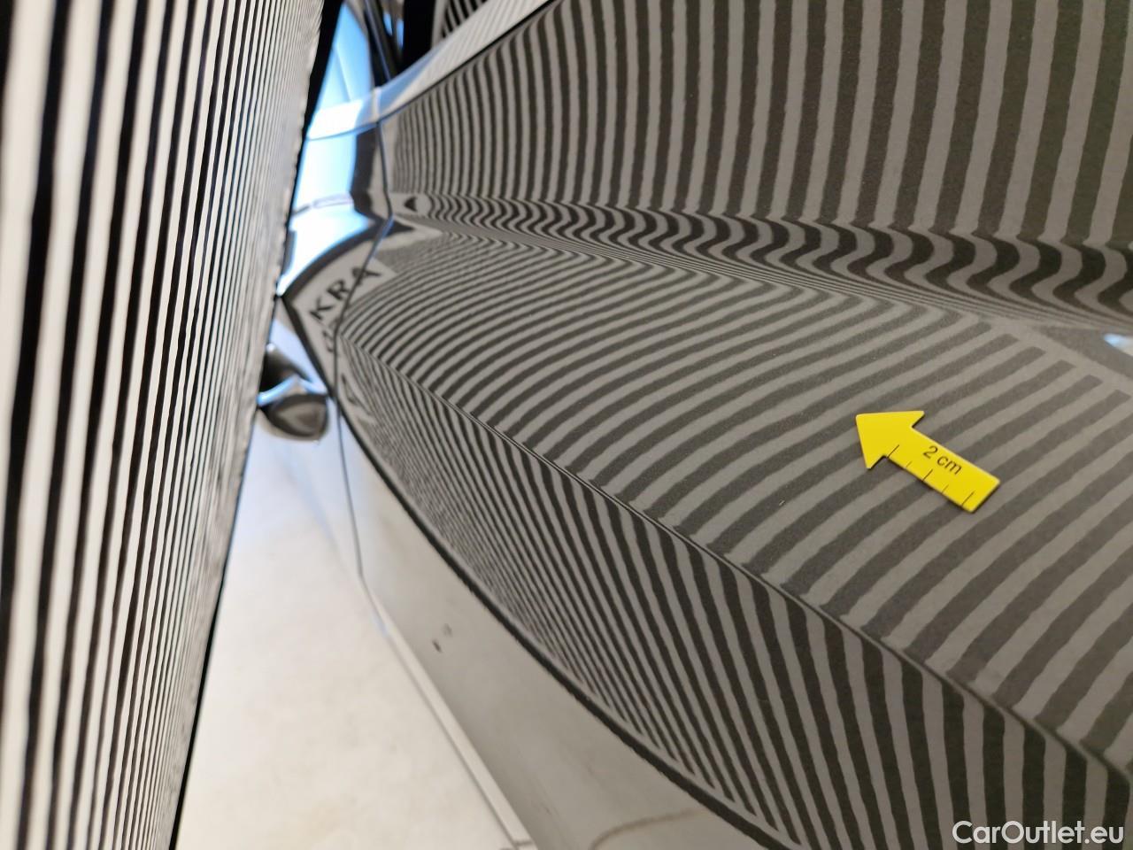  Audi  Q3  Sportback 35 TDI quattro W3 #21