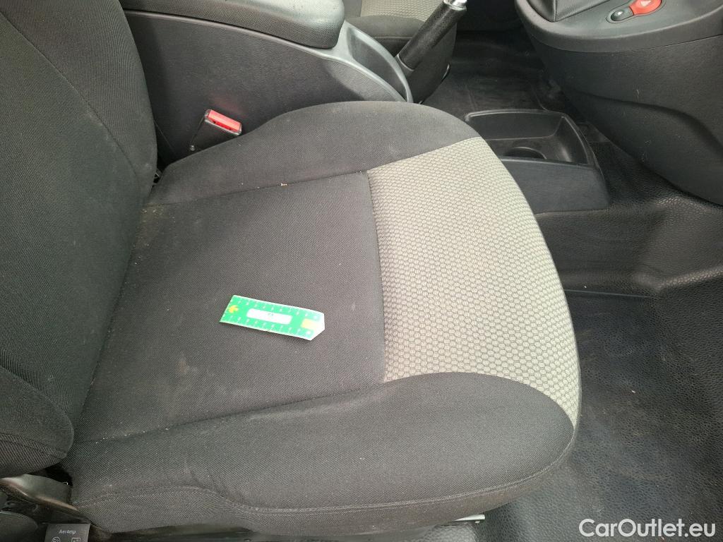  Renault  Kangoo  Express Grand Confort (L1) 1.5 dCi 90CV BVM5 E6 #21