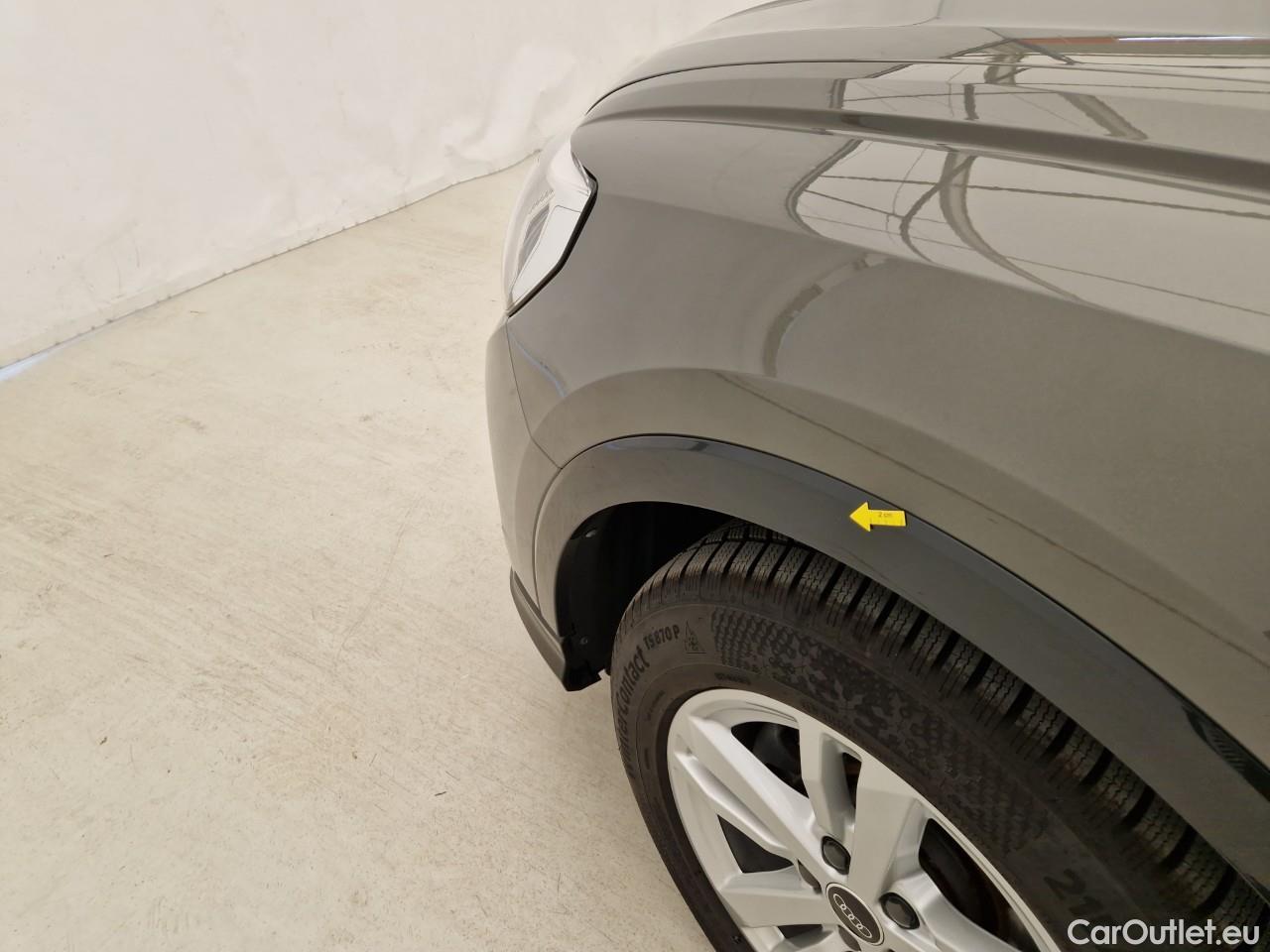  Audi  Q3  Sportback 35 TDI quattro W3 #8