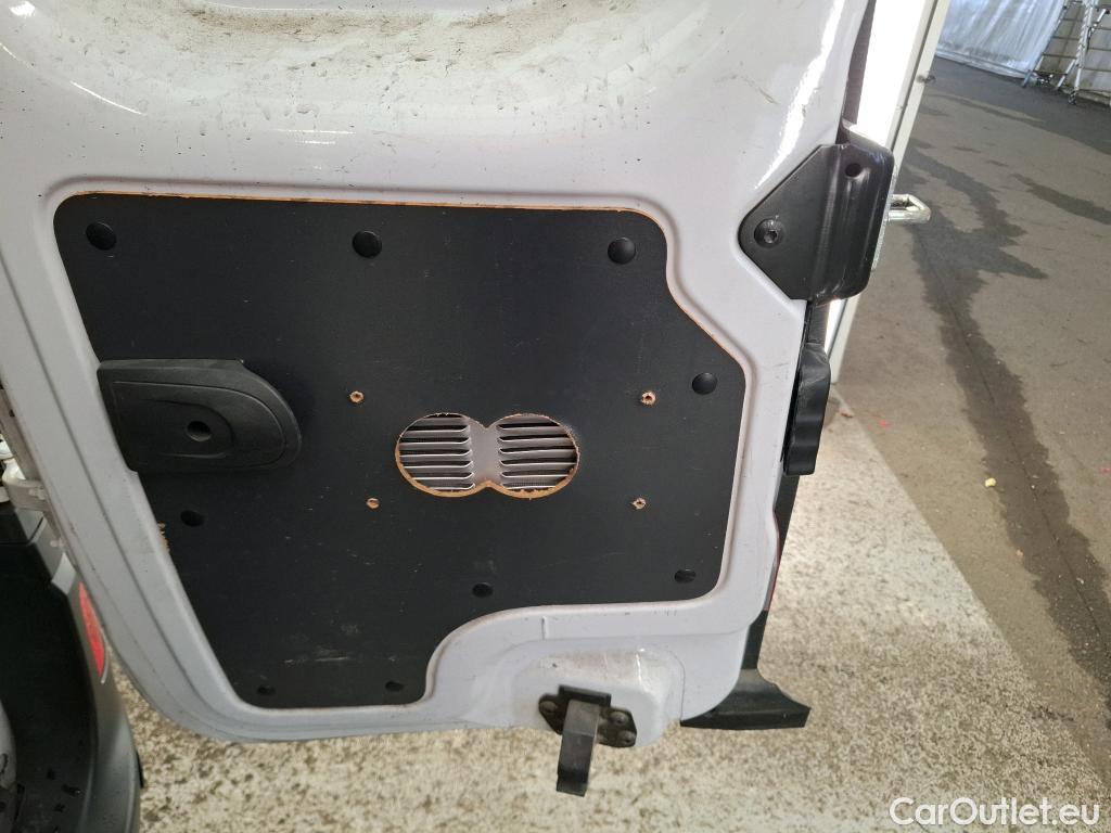  Renault  Kangoo  Express Grand Confort (L1) 1.5 dCi 90CV BVM5 E6 #11