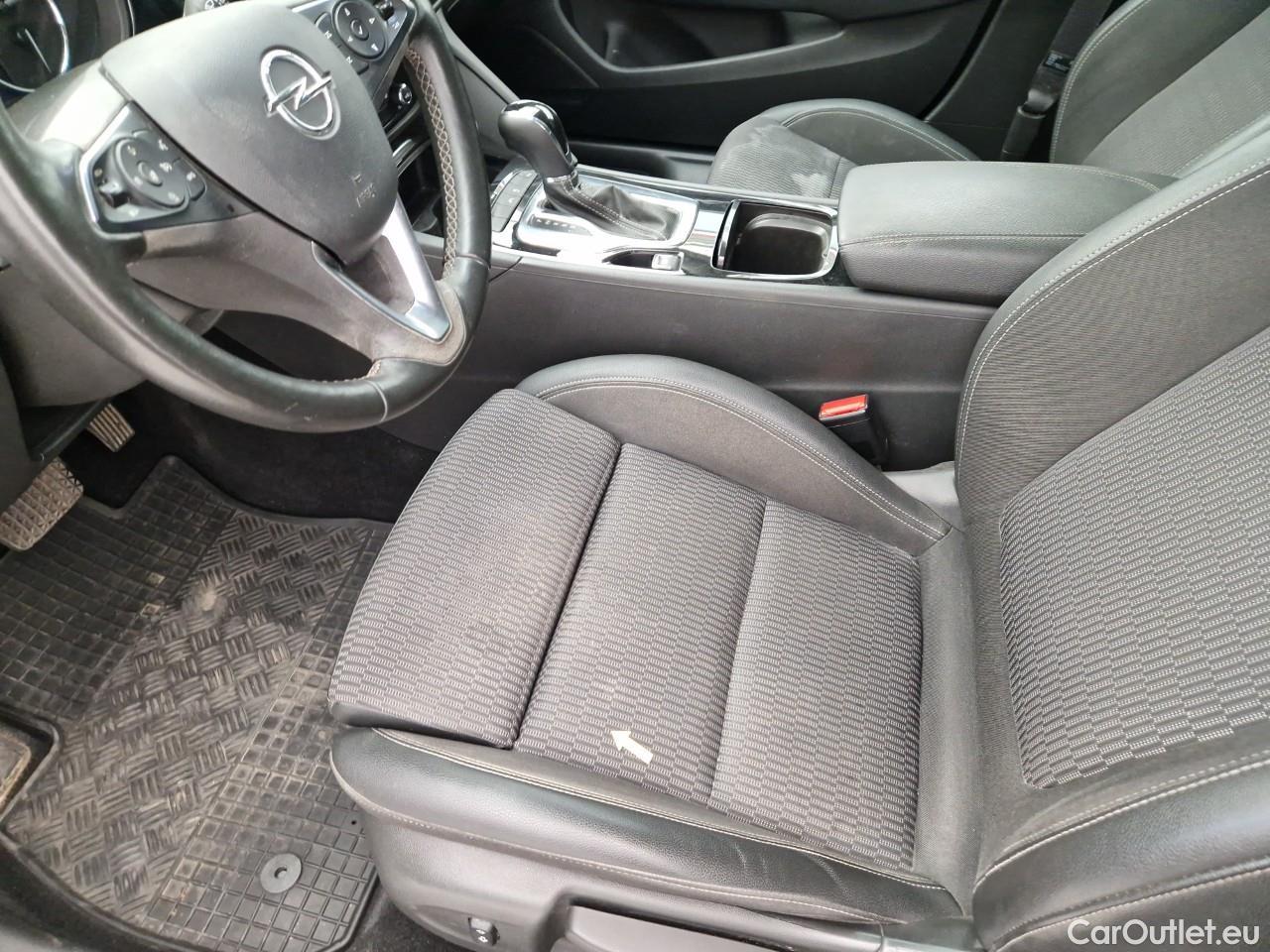  Opel  Insignia 2.0 Diesel 174CP Elegance Auto #48