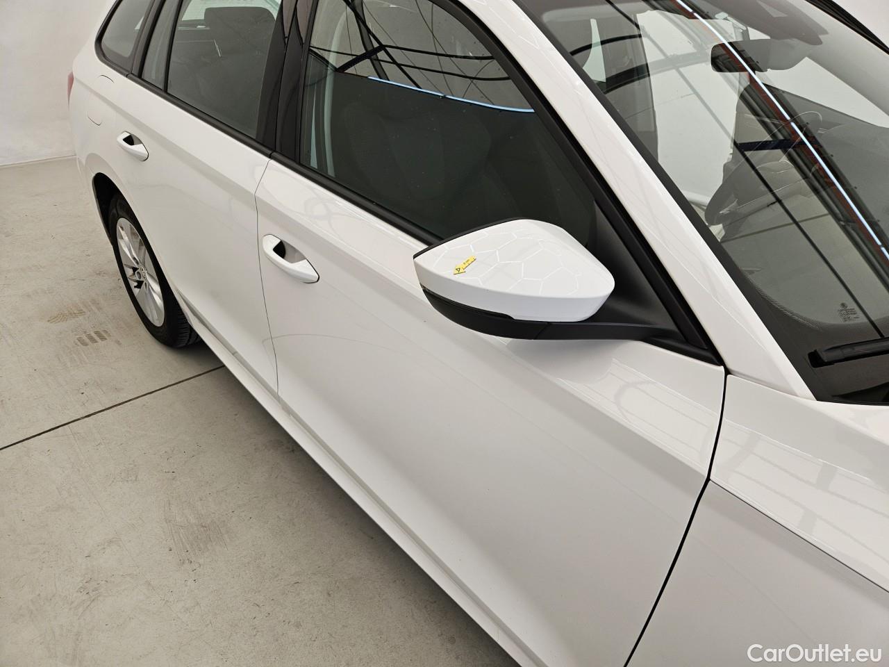  Skoda  Octavia 2.0 TDI 115CP Ambition #50