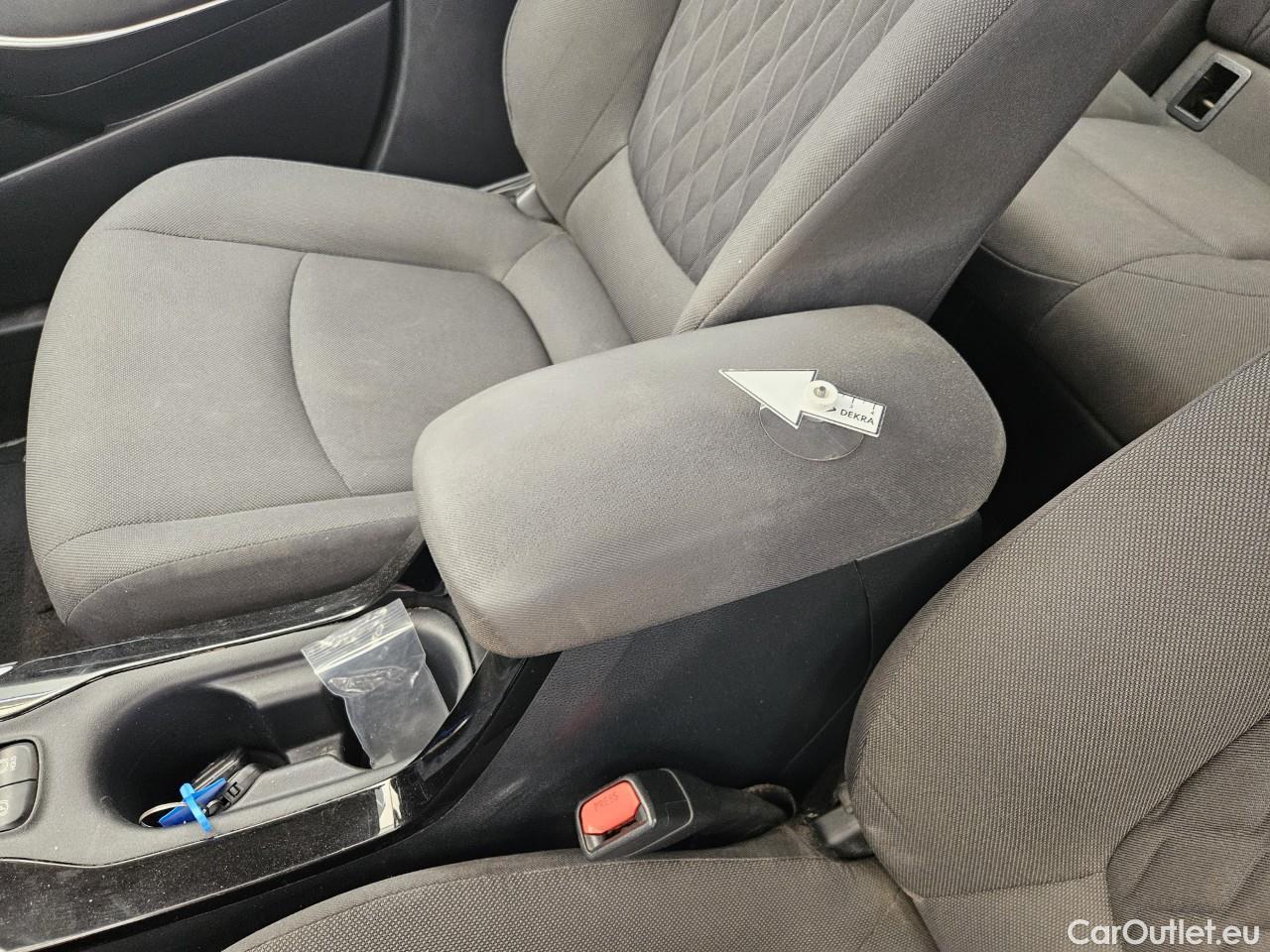  Toyota  Corolla 1.8 Hybrid Business HSD E-CVT #44