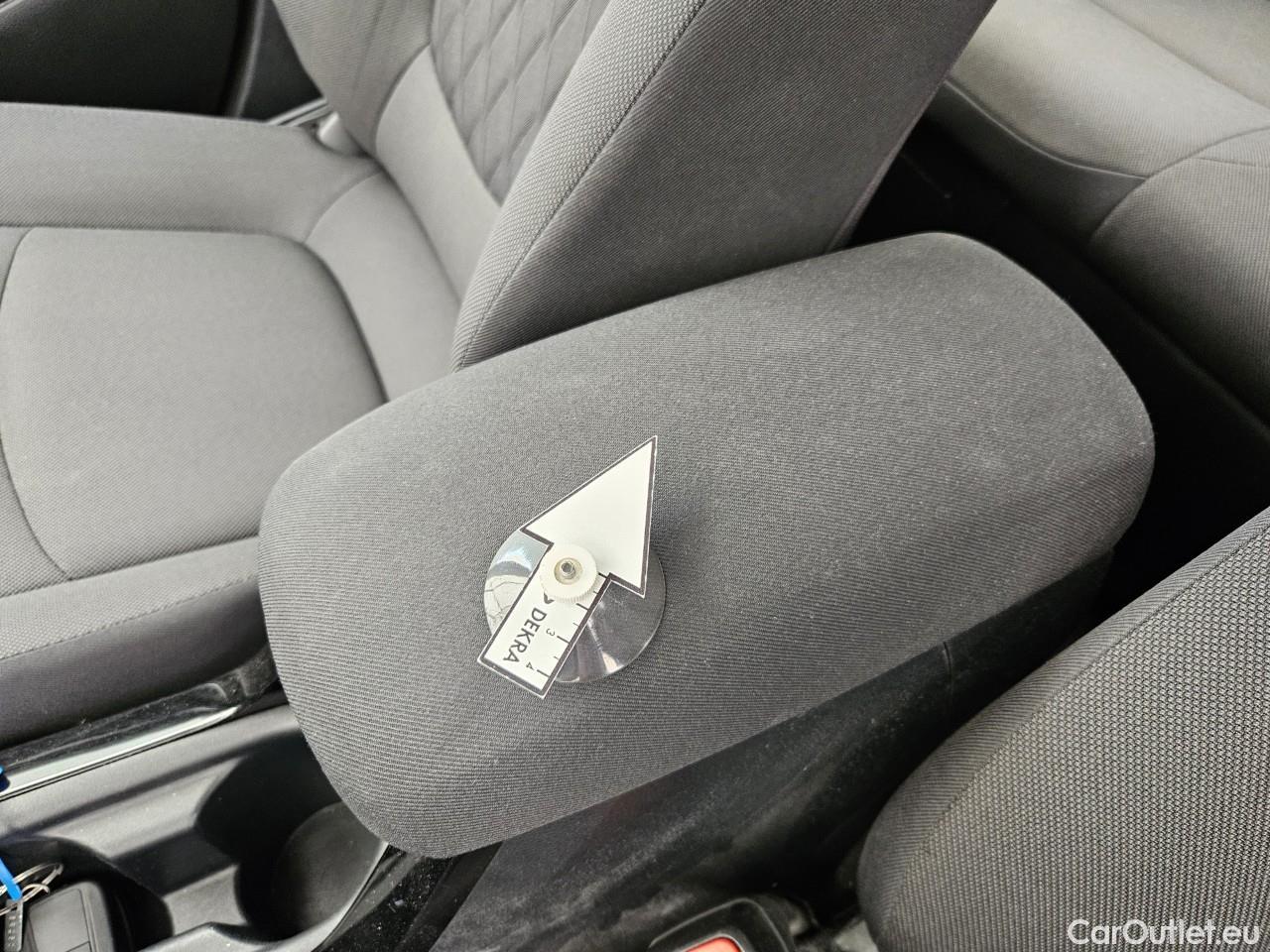  Toyota  Corolla 1.8 Hybrid Business HSD E-CVT #47