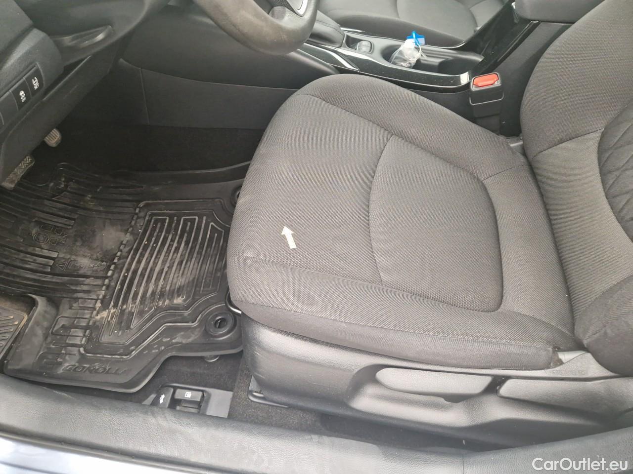  Toyota  Corolla 1.8 Hybrid Business HSD E-CVT #56