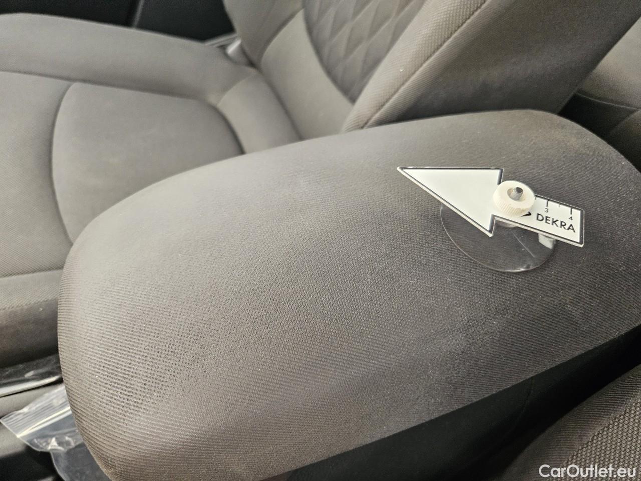  Toyota  Corolla 1.8 Hybrid Business HSD E-CVT #45