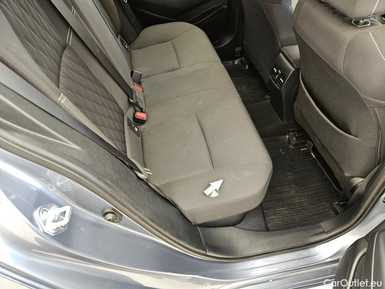  Toyota  Corolla 1.8 Hybrid Business HSD E-CVT #57