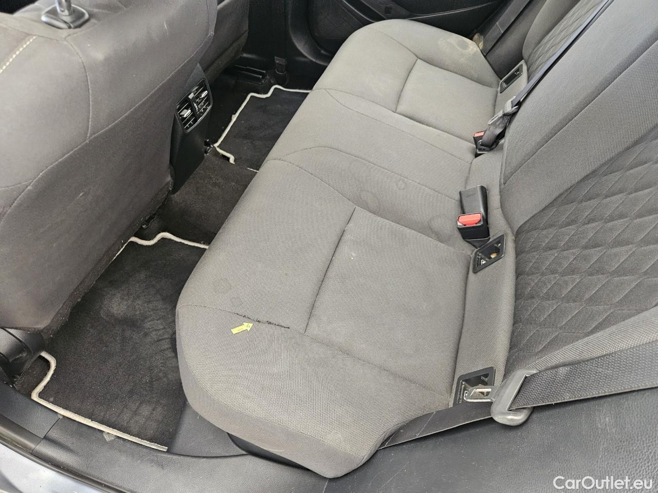  Toyota  Corolla 1.8 Hybrid Business HSD E-CVT #69