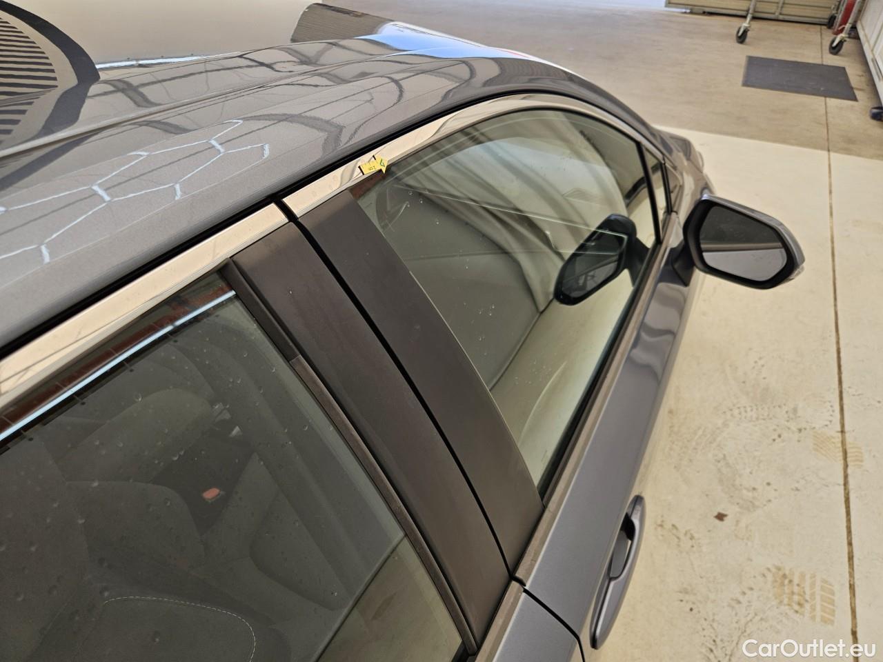  Toyota  Corolla 1.8 Hybrid Business HSD E-CVT #19
