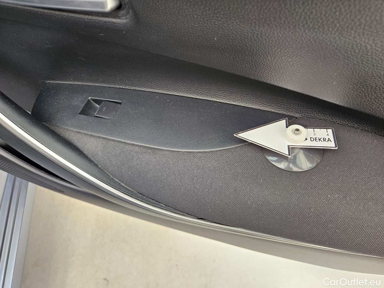  Toyota  Corolla 1.8 Hybrid Business HSD E-CVT #55
