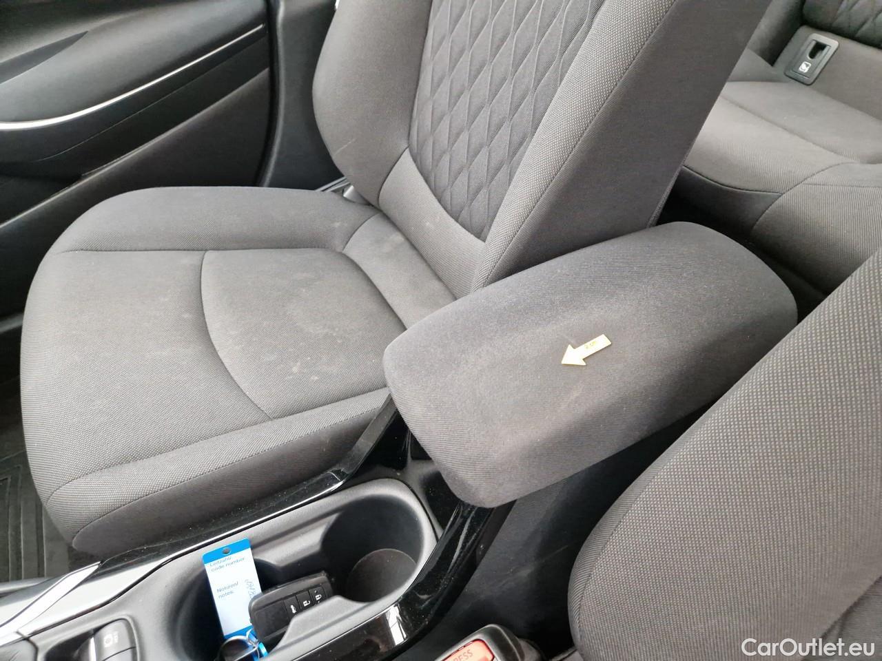  Toyota  Corolla 1.8 Hybrid Business HSD E-CVT #48