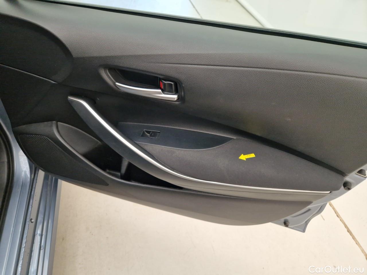  Toyota  Corolla 1.8 Hybrid Business HSD E-CVT #47