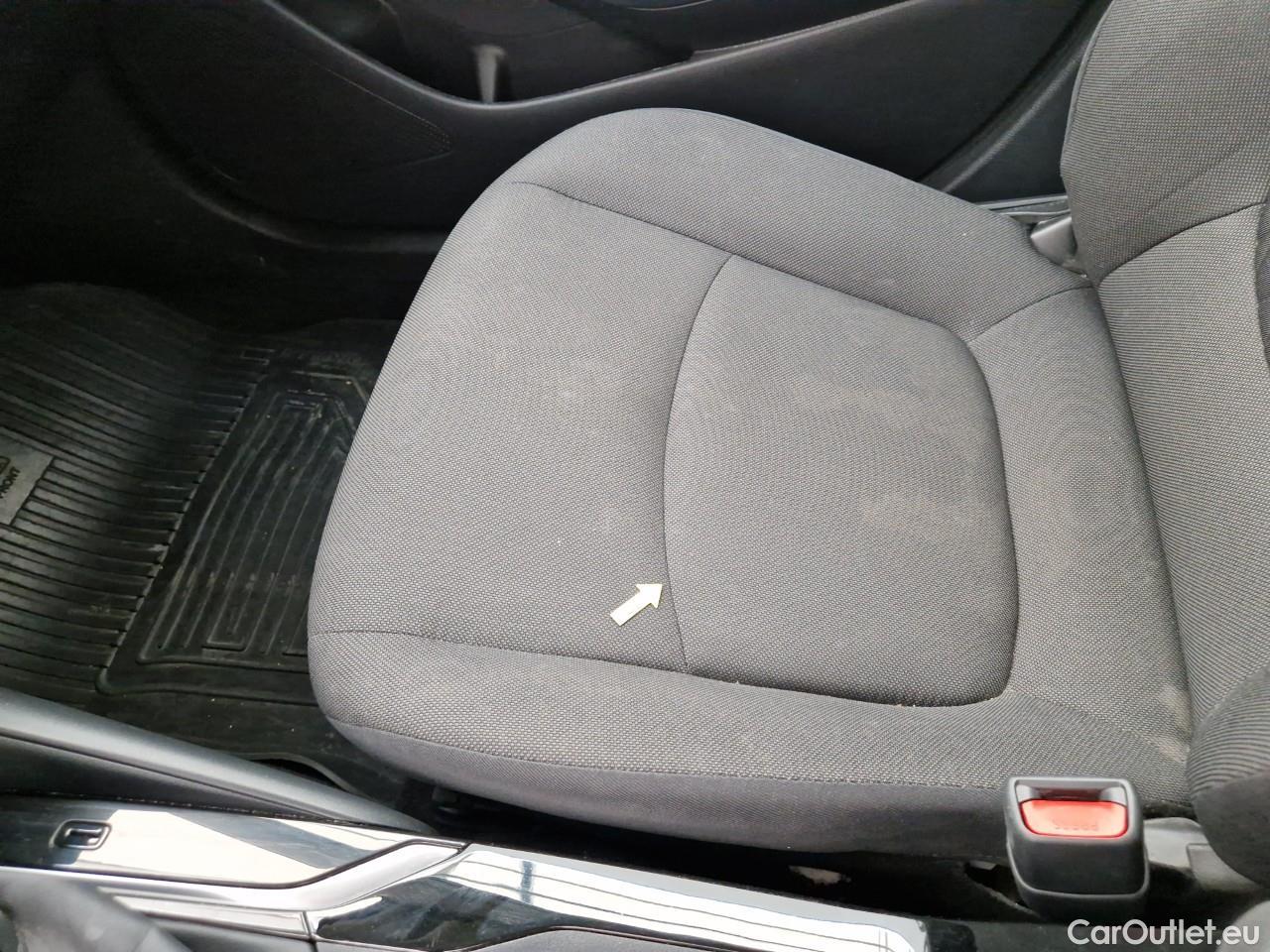  Toyota  Corolla 1.8 Hybrid Business HSD E-CVT #40