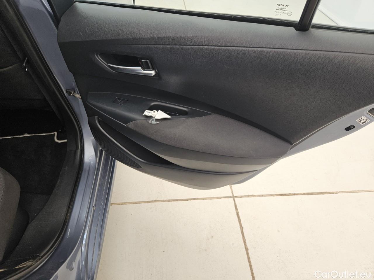  Toyota  Corolla 1.8 Hybrid Business HSD E-CVT #64