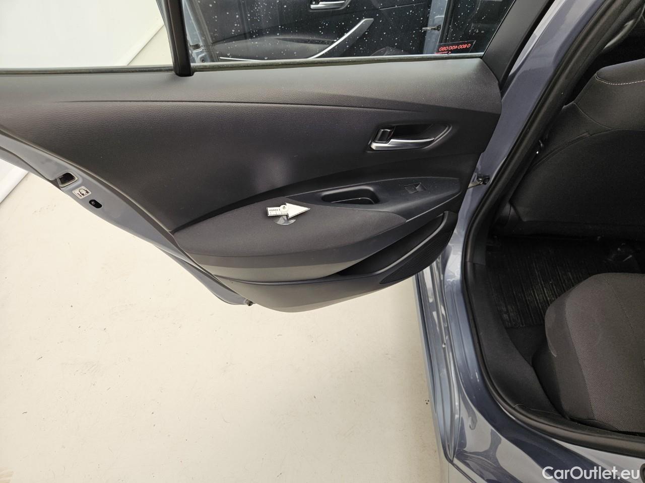  Toyota  Corolla 1.8 Hybrid Business HSD E-CVT #63