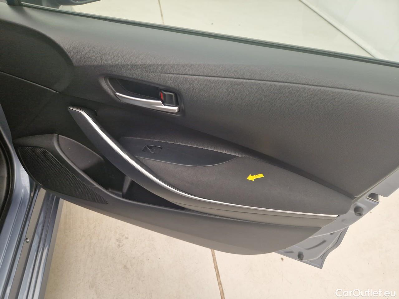  Toyota  Corolla 1.8 Hybrid Business HSD E-CVT #71