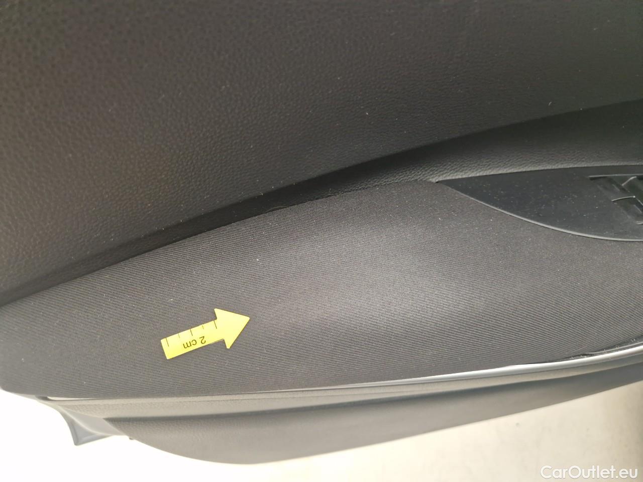  Toyota  Corolla 1.8 Hybrid Business HSD E-CVT #54
