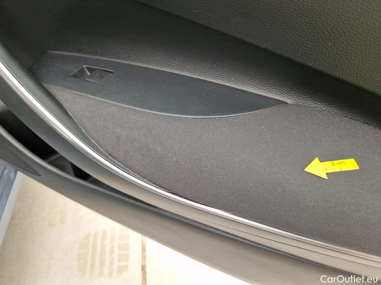  Toyota  Corolla 1.8 Hybrid Business HSD E-CVT #49