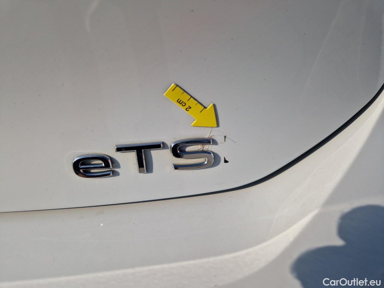  Volkswagen  Golf  Life 1.5 eTSI ACT DSG mild-Hybrid #44