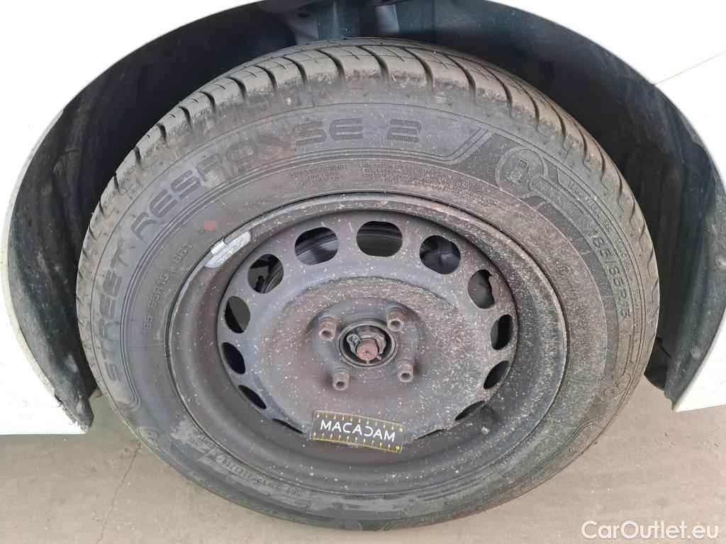  Peugeot  208  Premium 1.5 HDi 100CV BVM6 E6d #18