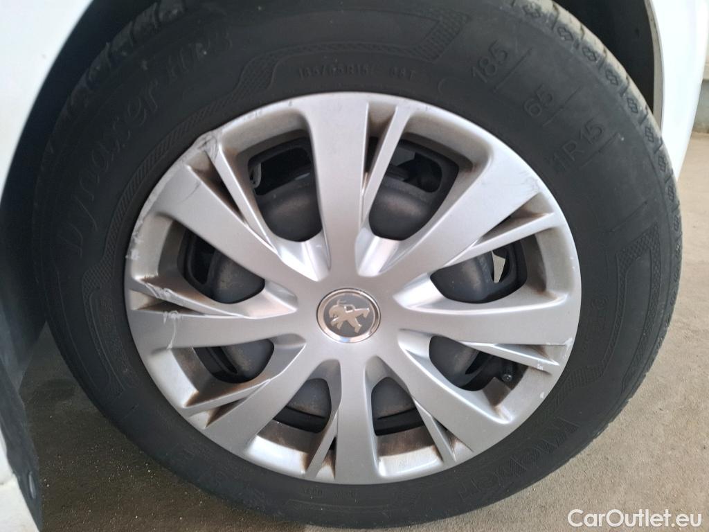 Peugeot  208  Affaire Premium Pack 1.5 HDi 100CV BVM5 E6dT #10