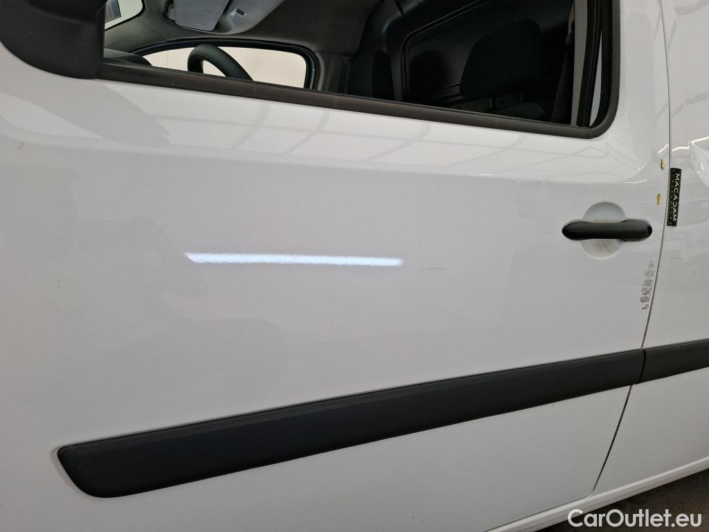  Renault  Kangoo  II Express Maxi Extra (Série Spéciale) 1.5 dCi 95CV BVM6 E6dT #43