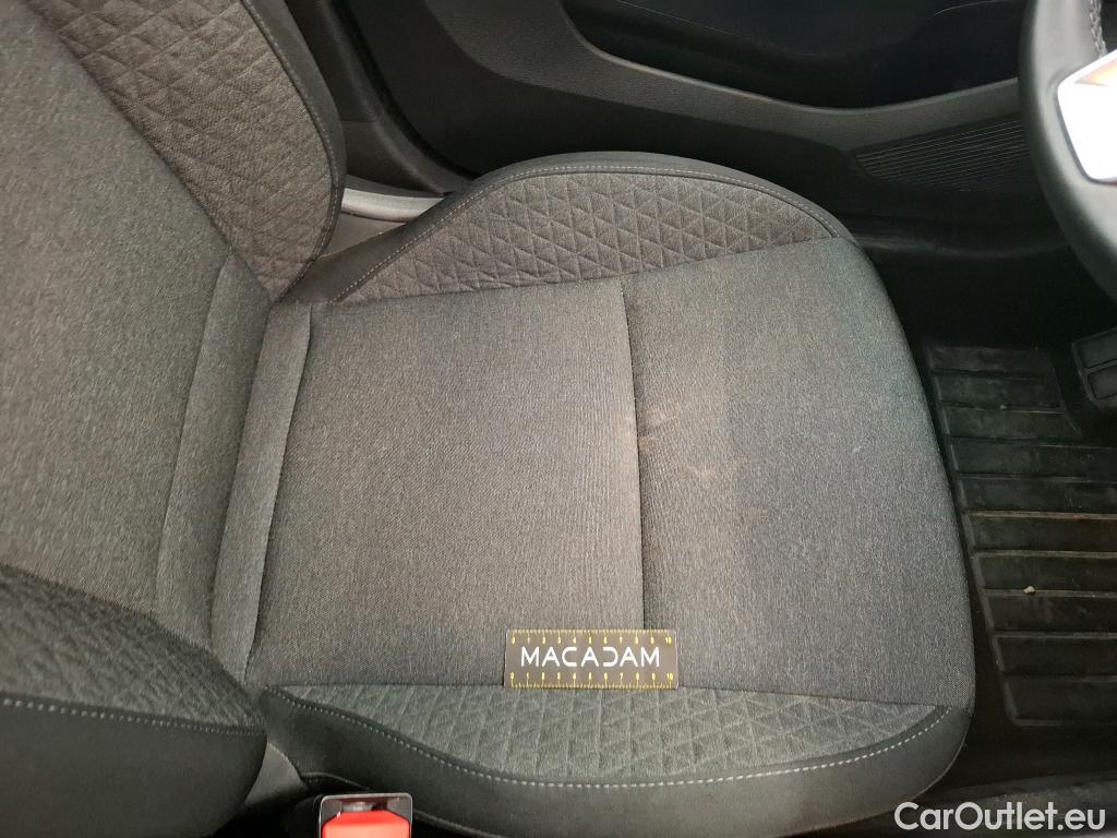  Renault  Clio RENAULT  / 2019 / 5P / Berline Business SCe 65 #16