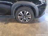  Peugeot  2008 PEUGEOT  / 2016 / 5P / CROSSOVER BLUEHDI 100 ALLURE S/S #81