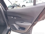  Peugeot  2008 PEUGEOT  / 2019 / 5P / CROSSOVER BLUEHDI 130 EAT8 ALLURE PACK S/S AUT. #113